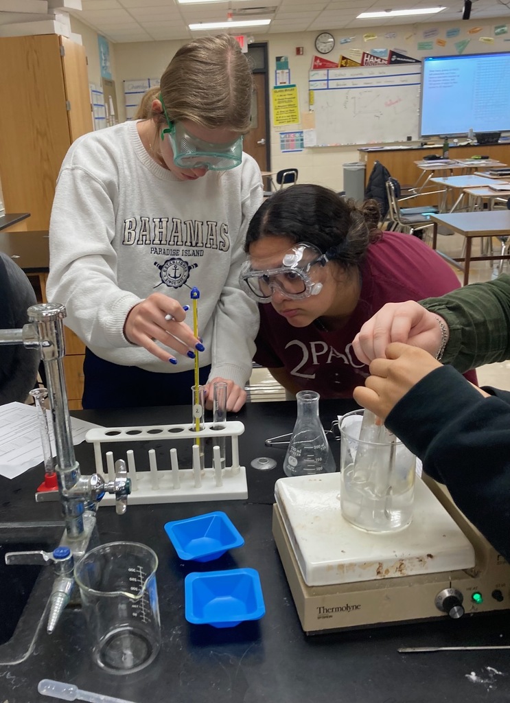Student observing crystallization of KNO3