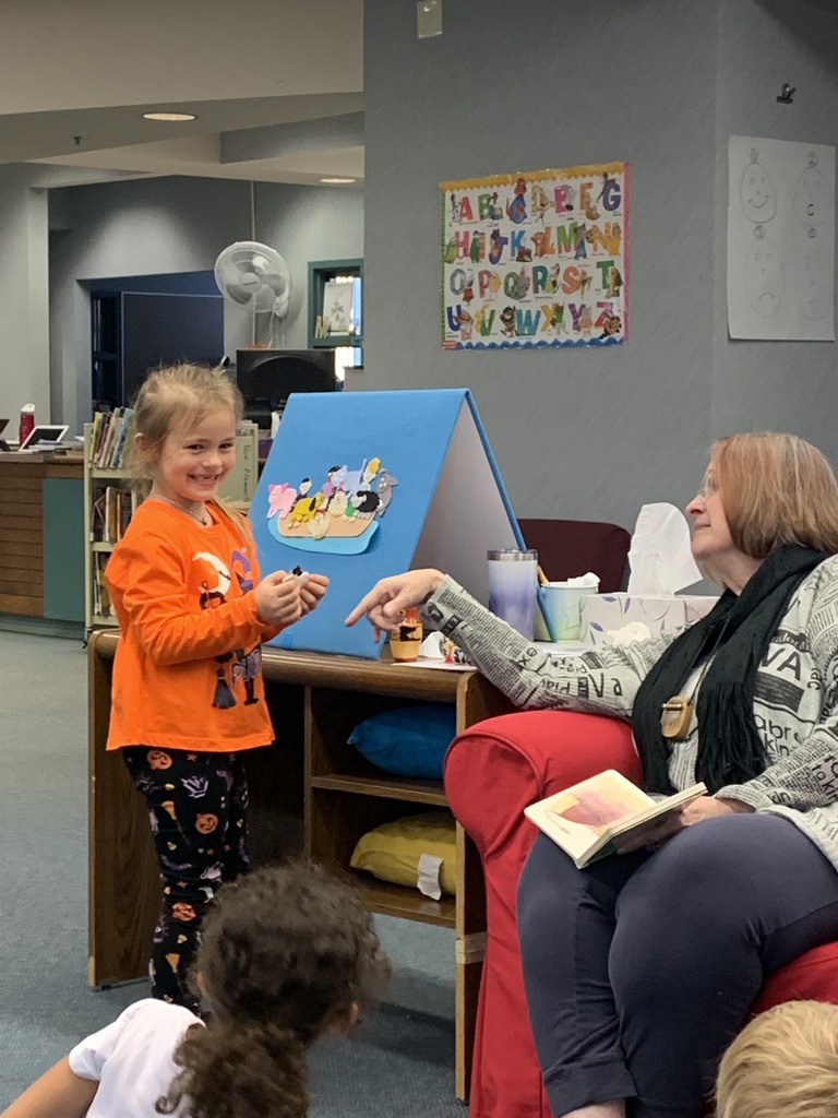 Miss Nancy Busse continues to bring so much joy to the Park Elementary Media Center. Students love hearing and sharing stories as much as she loves telling stories. ❤️
