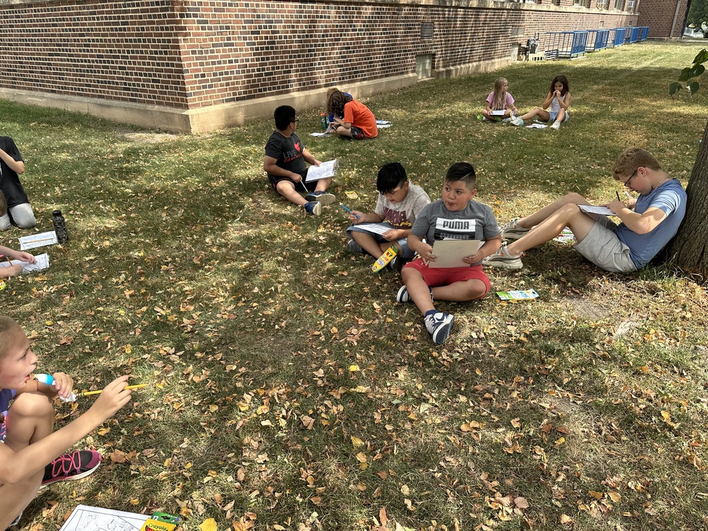 4th grade enjoyed Be The Nice Kid presentation with Bryan. Thanks Kathy and Kent Thune for making this happen!   Why not enjoy the breeze, shade and bomb pop during writing time on a hot Sept day!    Partner reading. 