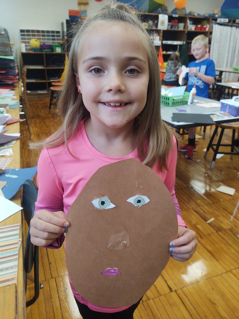 2nd graders worked today on cut paper self portraits. They will be adding their whole bodies to create life sized self portraits. We read the book What a Family by Rachel Isadora and talked about the things we inherit from our family about how we look. They looked carefully in the mirror to match shapes and colors 
